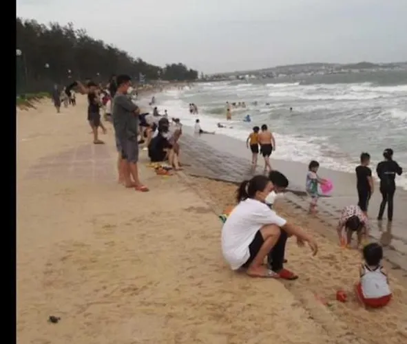 Nha Nghi Song Bien View Bien - 158 Le Loi , Phan Thiet, Lam Dong Bed & Breakfast *